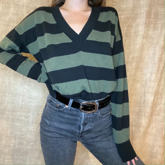 Banana Republic Striped V Neck Knit Pullover - Picture 3 of 5